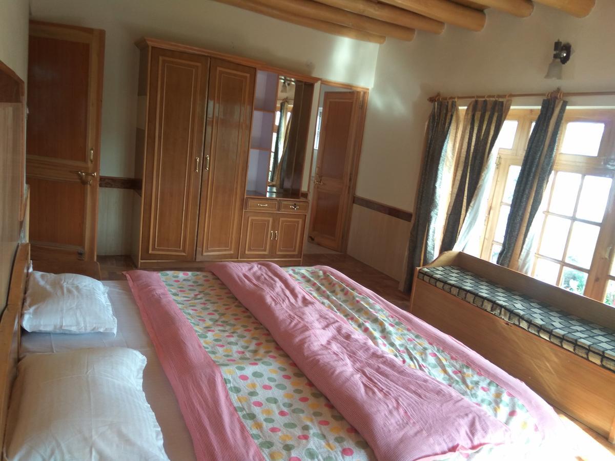 Gangs-Shun Homestay Leh Ngoại thất bức ảnh