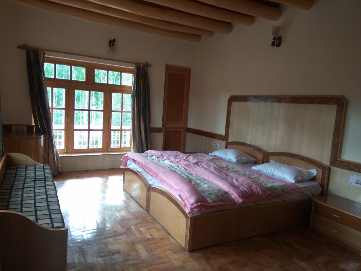 Gangs-Shun Homestay Leh Ngoại thất bức ảnh